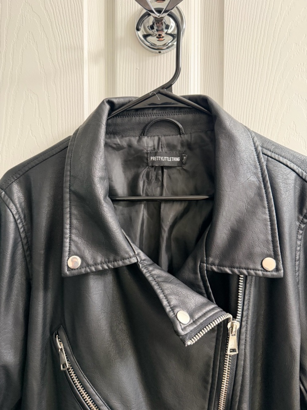 PrettyLittleThing Black Faux Leather Biker Jacket - Picture 3 of 4
